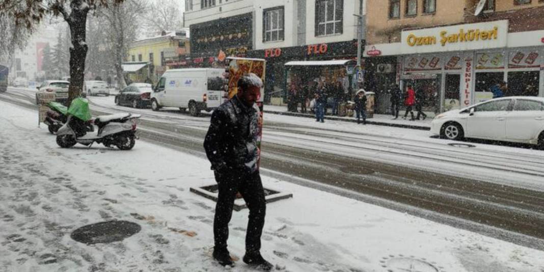 Mevsimin ilk karı düştü: Kars ve Ardahan beyaza büründü 5